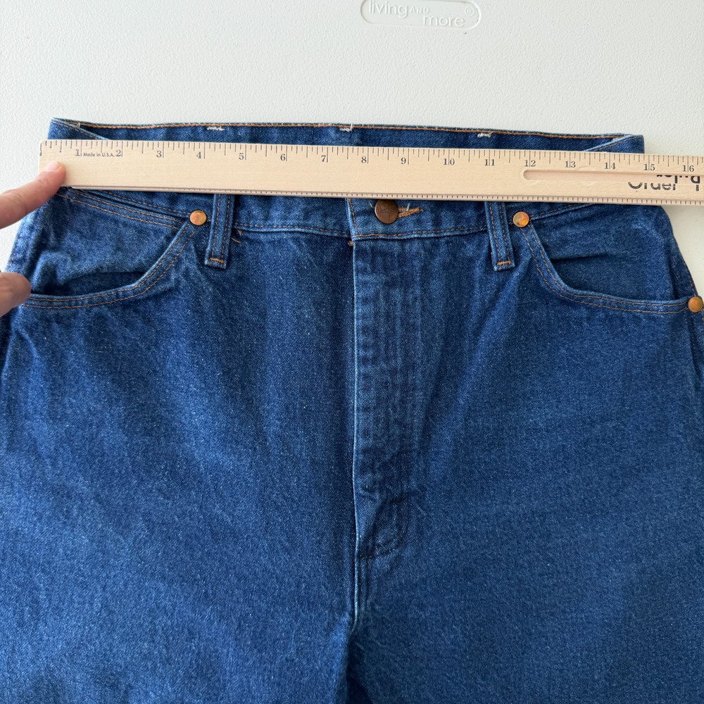 Vintage Wrangler Jeans Womens 30x33 Blue Denim Western Pants 80s 90s USA Made - Picture 10 of 12